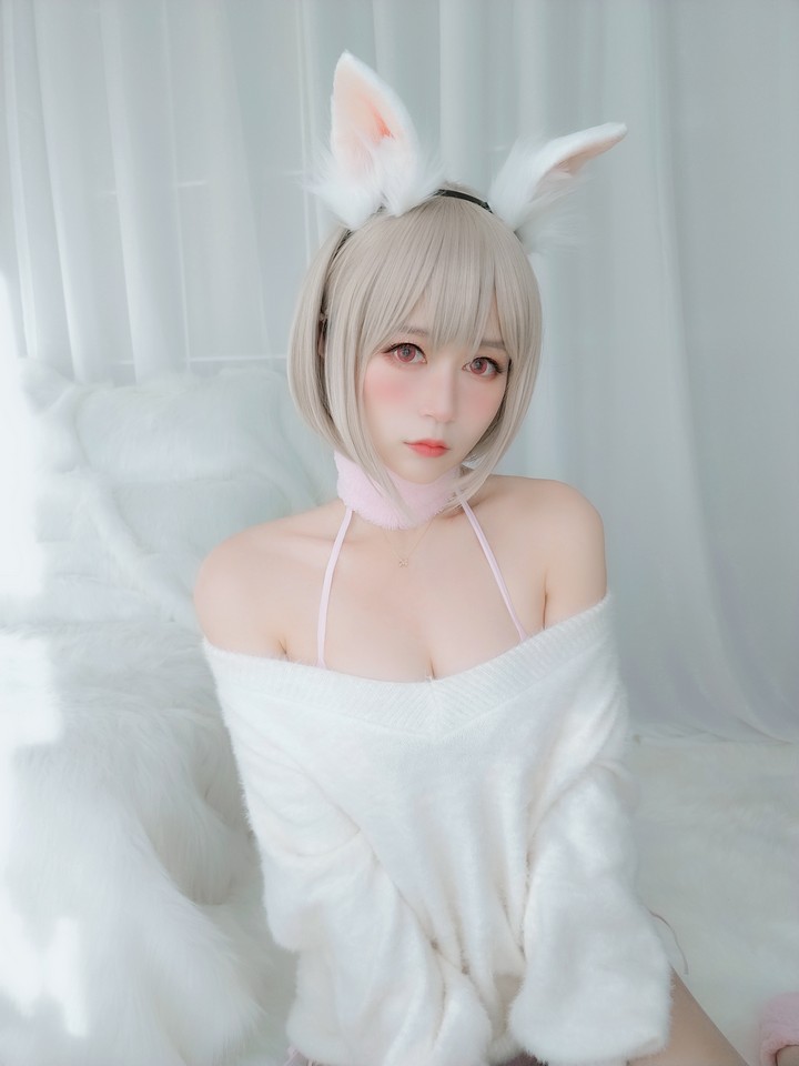 Coser@白银81 VOL.026 小白兔 [105P2V236MB]预览图