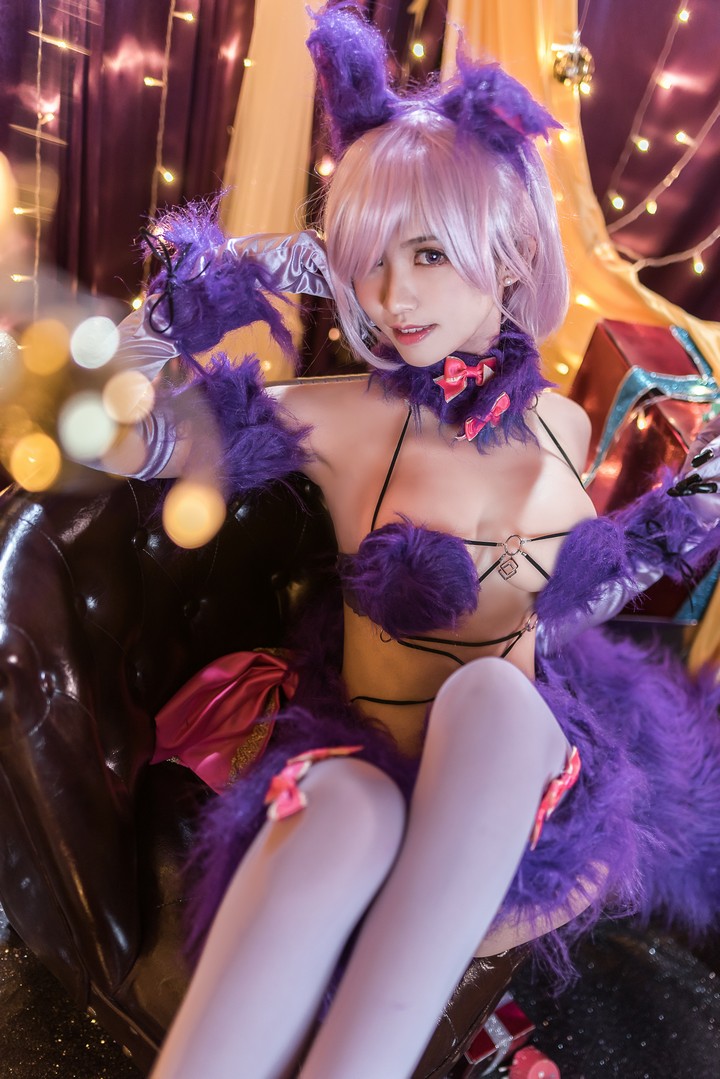 Coser@鳗鱼霏儿 VOL.039 紫色礼装预览图