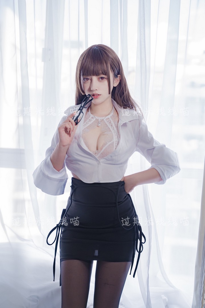 Coser@过期米线线喵 VOL.044 过期米线线喵 OL装预览图