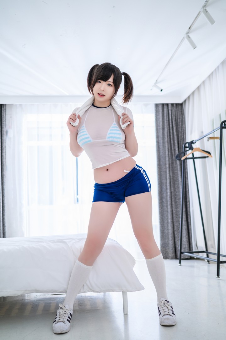 Coser@皮皮奶可可爱了啦 VOL.004 透视体操服预览图