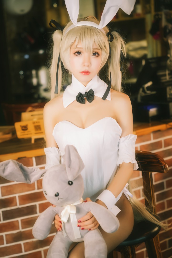 Coser@水淼aqua VOL.032 穹妹兔女郎 [9P 111M]预览图