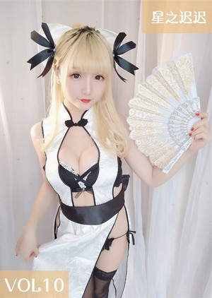 人气动漫Coser@星之迟迟官方套图视频合集 预览图3