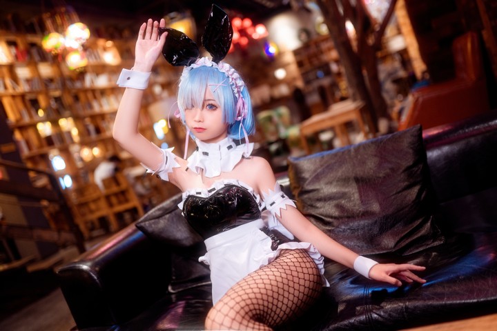 Coser@蠢沫沫 VOL.022 雷姆兔女郎预览图