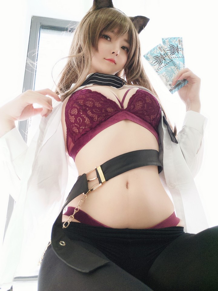 Coser@一小央泽 VOL.001 “高练度”天火预览图