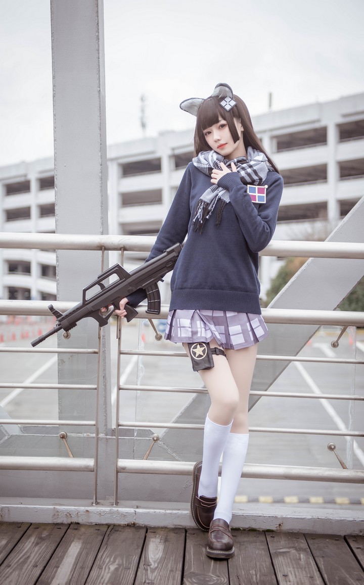 Coser@你的负卿 VOL.022 95制服 [15P169MB]预览图