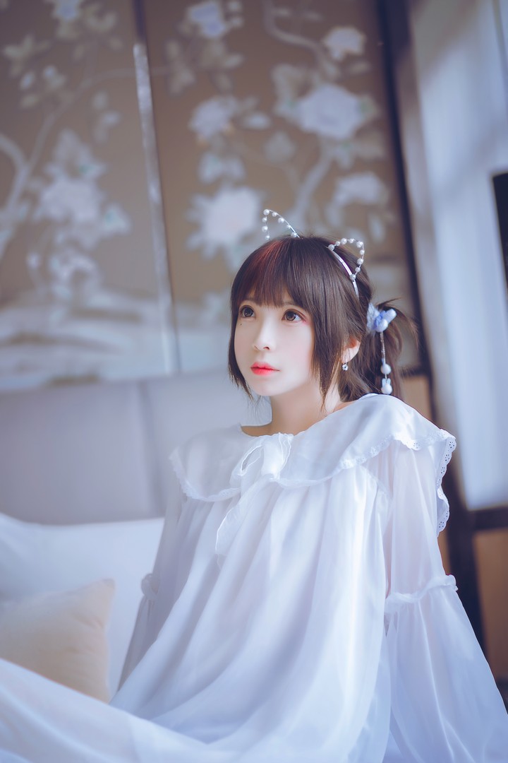 Coser@疯猫ss VOL.003 白色睡衣-24P-182M预览图