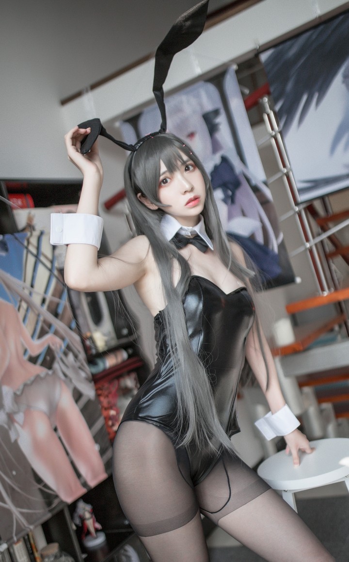 Coser@疯猫ss VOL.047 麻衣学姐 [14P-126MB]预览图