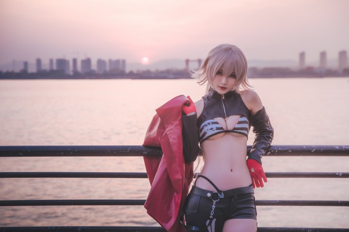 Coser@铁板烧鬼舞w VOL.001 中山码头黑贞黑呆双人预览图