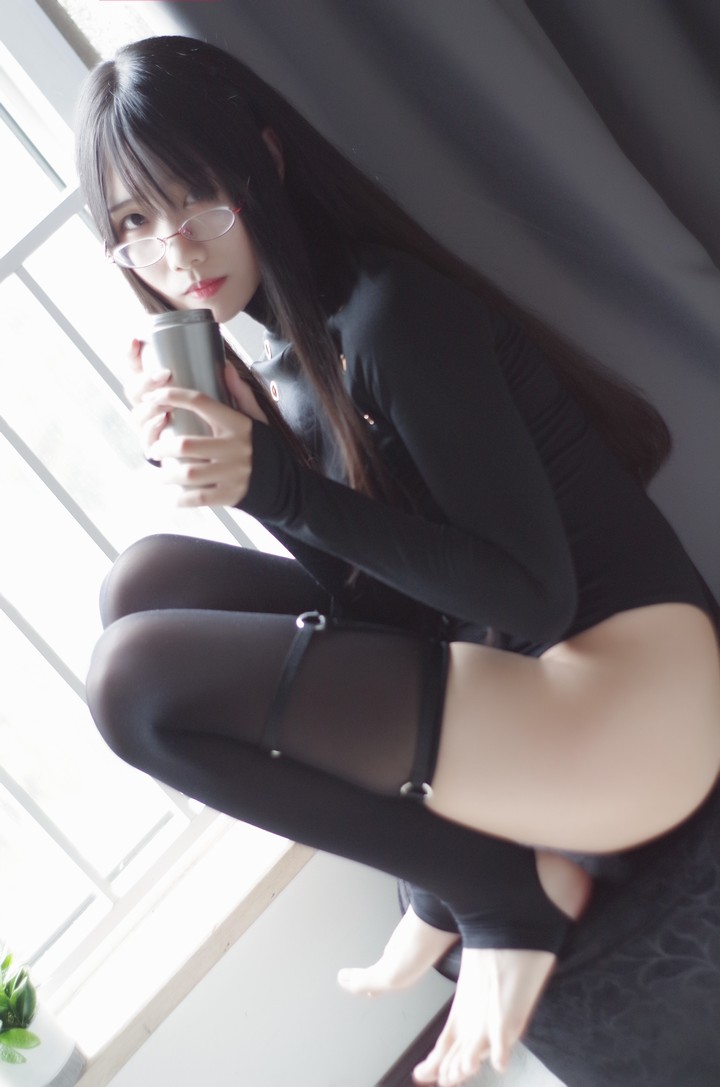 Coser@曉美媽 VOL.008 秋 [28P-220MB]预览图