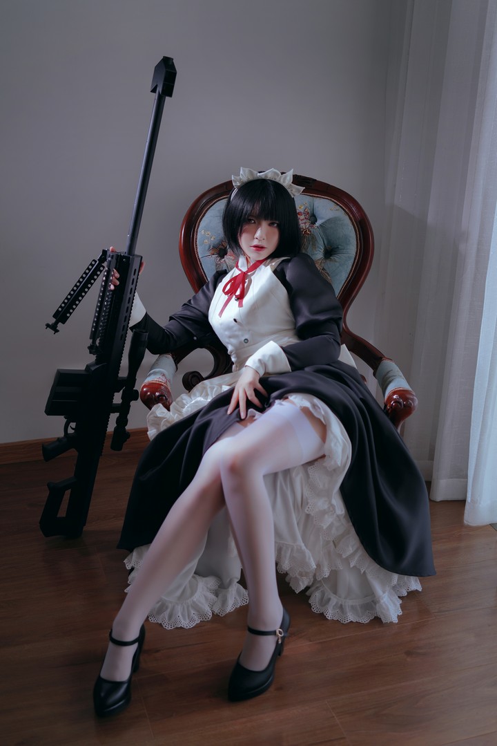 Coser@半半子 VOL.005 嫌パン メイド [60P2V-308MB]预览图