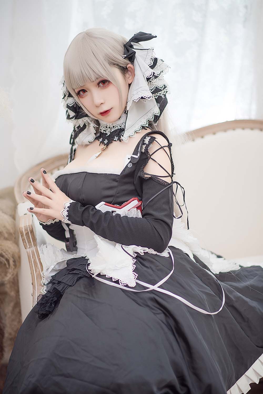 Coser@樱落酱w VOL.010 - 可畏[14P／129MB]预览图