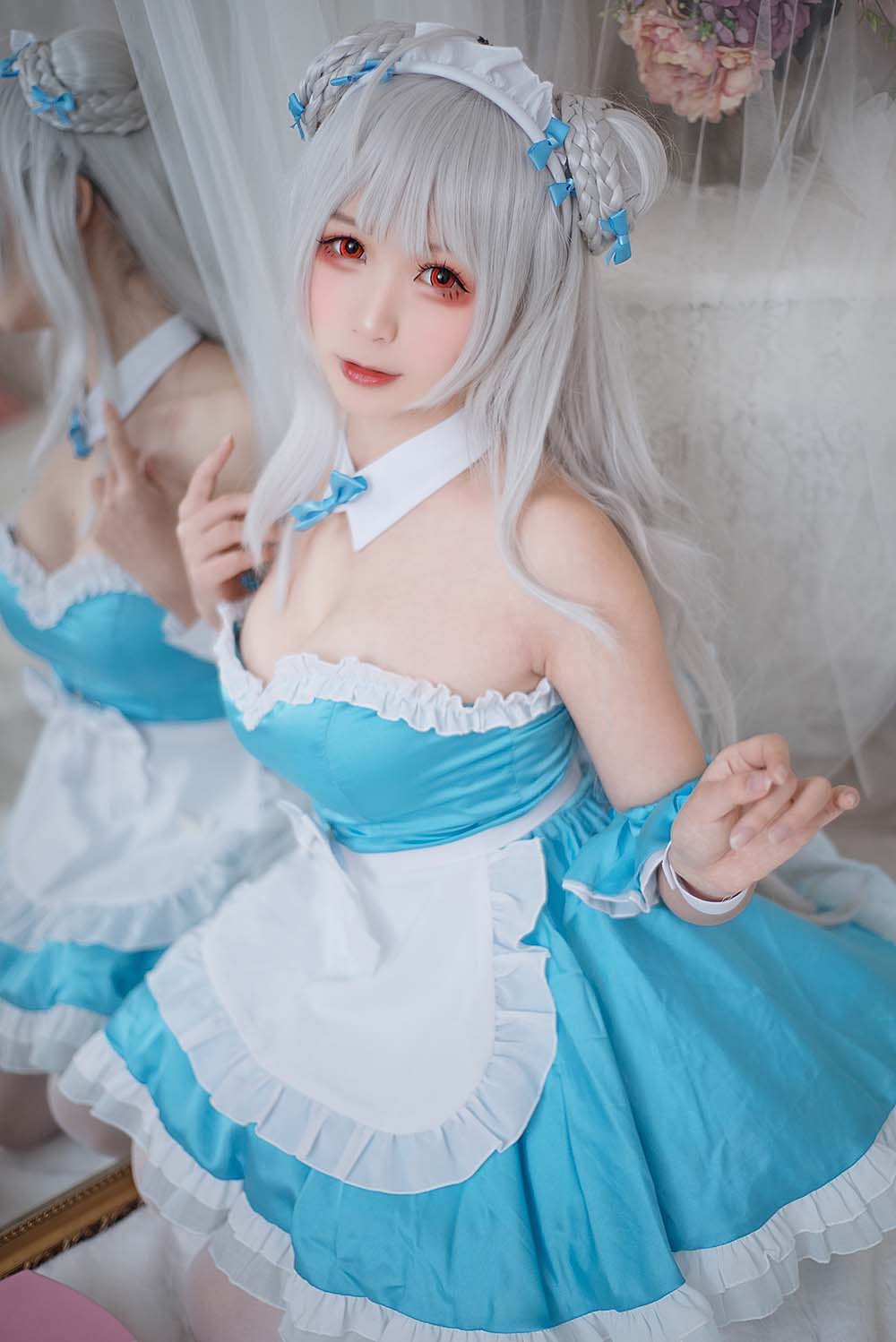 Coser@樱落酱w VOL.013 - 小天鹅女仆[13P／85.4MB]预览图