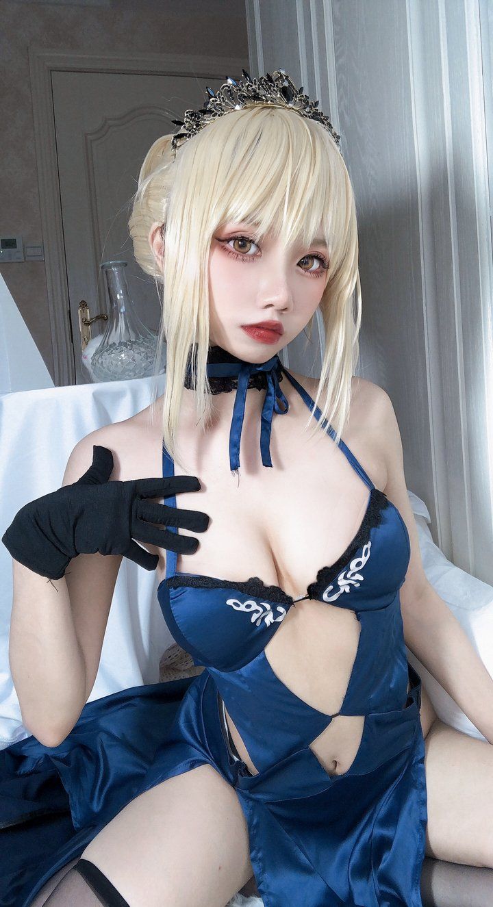 Coser@果咩酱w VOL.001 黑呆[30P／170MB]预览图