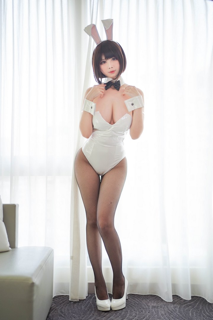 Coser@KaYa萱 VOL.016 兔女郎 [13P 44MB]预览图