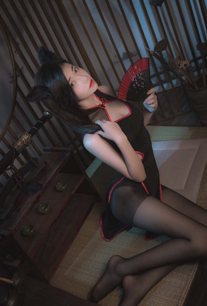 Coser@南桃Momoko VOL.072 黑丝旗袍[25P／32.4MB]预览图