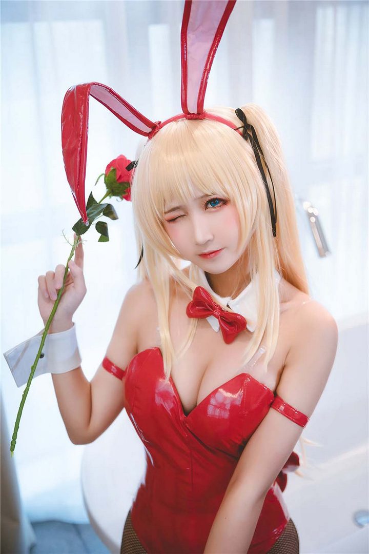 Coser@三度_69 VOL.030 兔女郎[40P／7MB]预览图