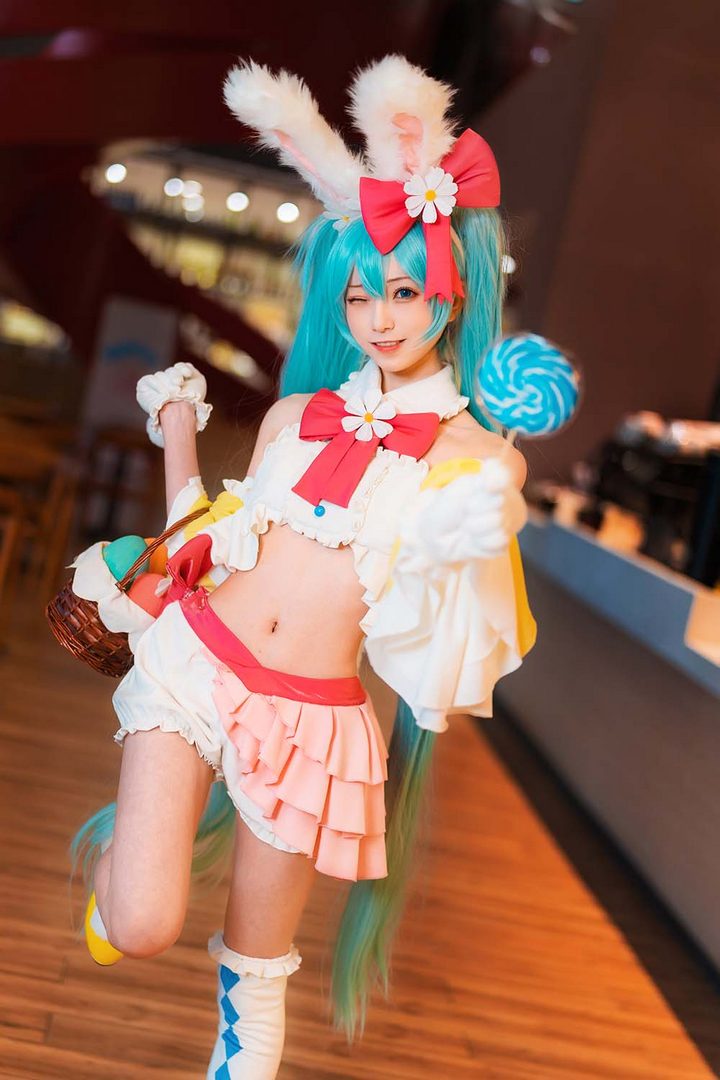 Coser@Kitaro_绮太郎 VOL.044 初音兔女郎[9P／60MB]预览图