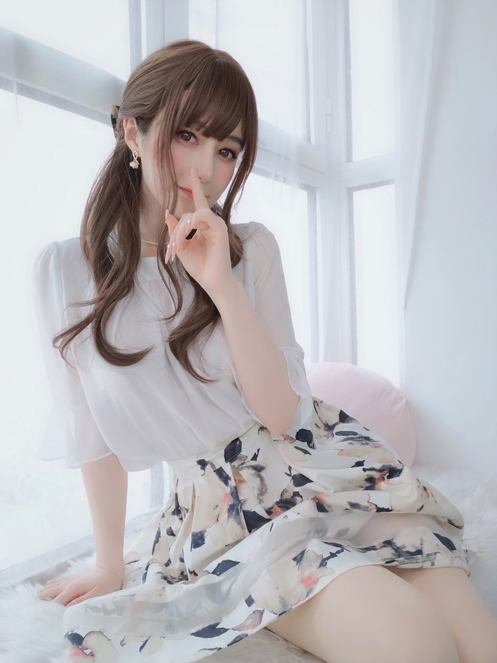 Coser@白银81 VOL.086 自撮り(動画入り) [123P2V-381MB]预览图