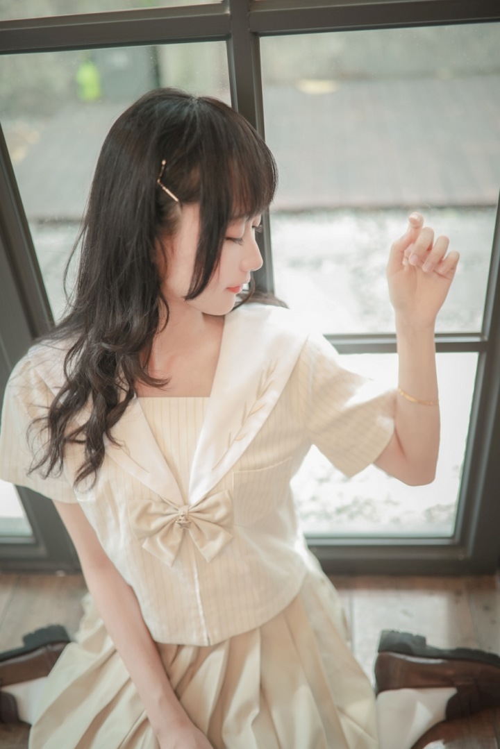 Coser@木绵绵OwO VOL.057 水手服 [19P-5MB]预览图