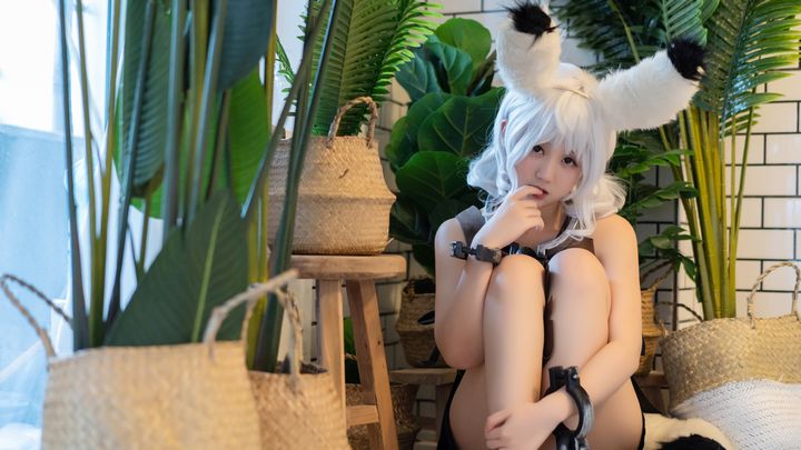 Coser@镜酱 VOL.012 希尔 [20-198MB]预览图