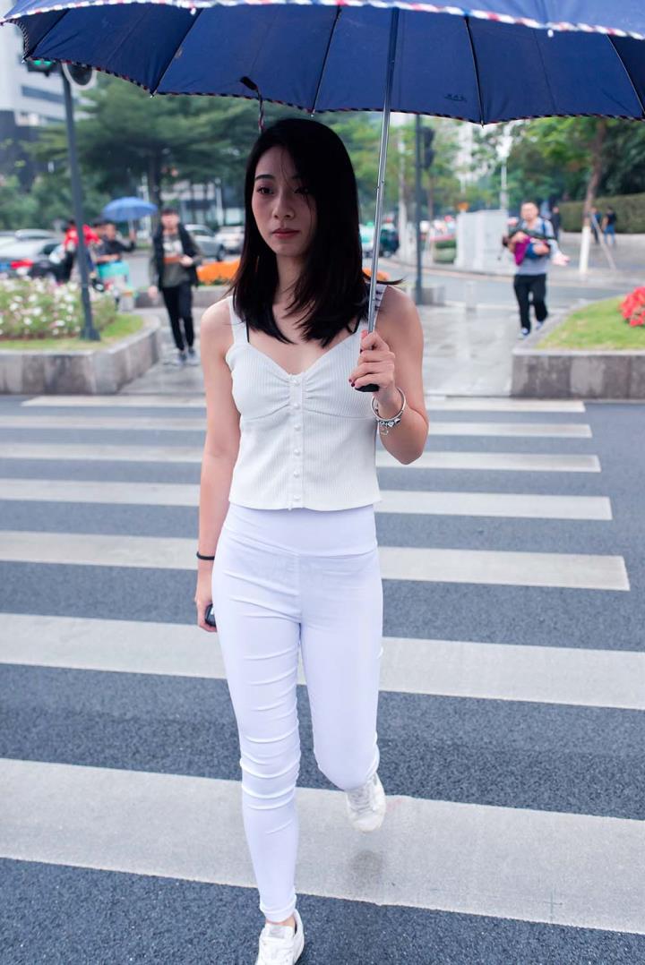 精选街拍Ⅱ作品 VOL.0041 白色紧身裤美女原图[263P／315MB]预览图