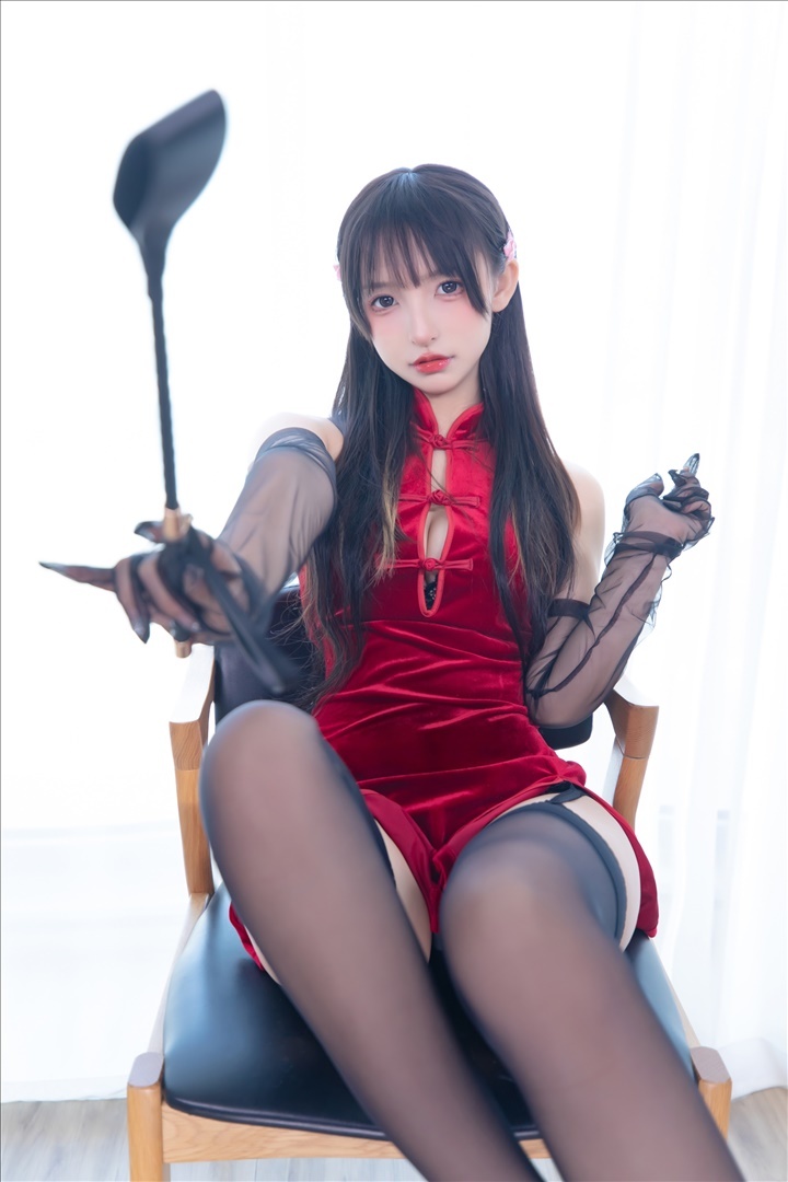 Coser@神楽板真冬 VOL.131 甜蜜皮鞭[75P-169.89MB]预览图