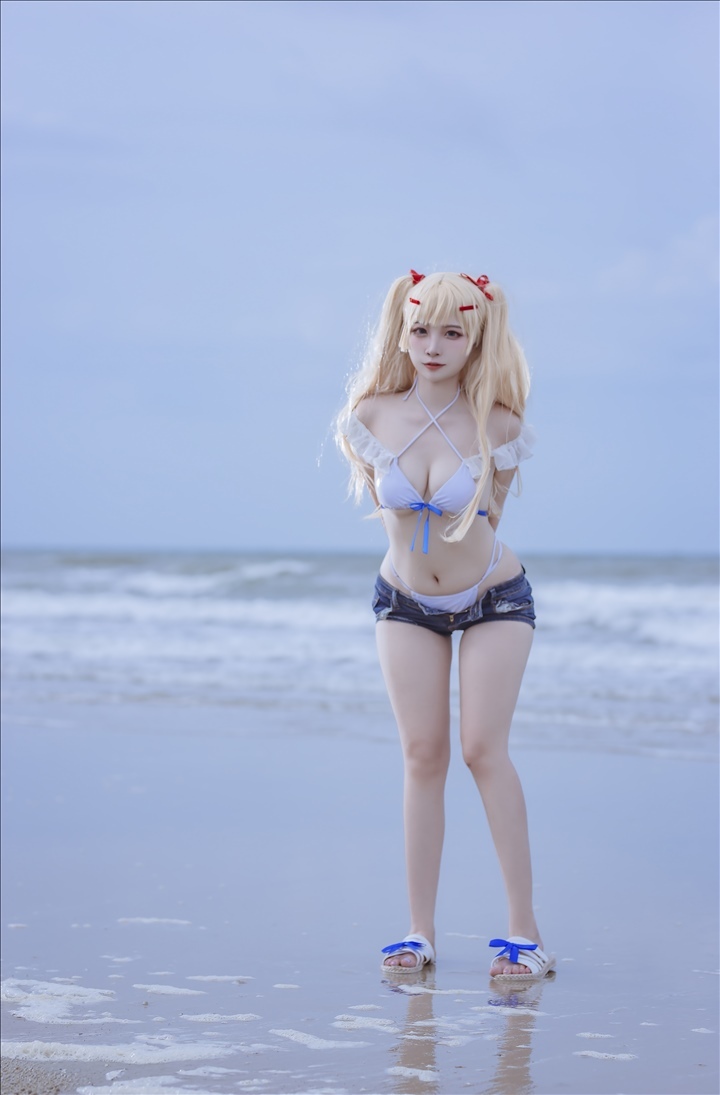 Coser@二佐Nisa VOL.146 碧蓝航线-苏塞克斯泳装[20P-99.4M]预览图