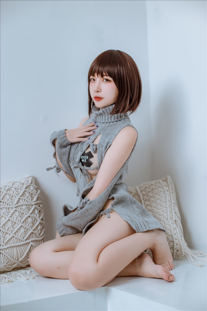 Coser@二佐Nisa VOL.151 私房洞洞毛衣 [66P2V-398MB]预览图