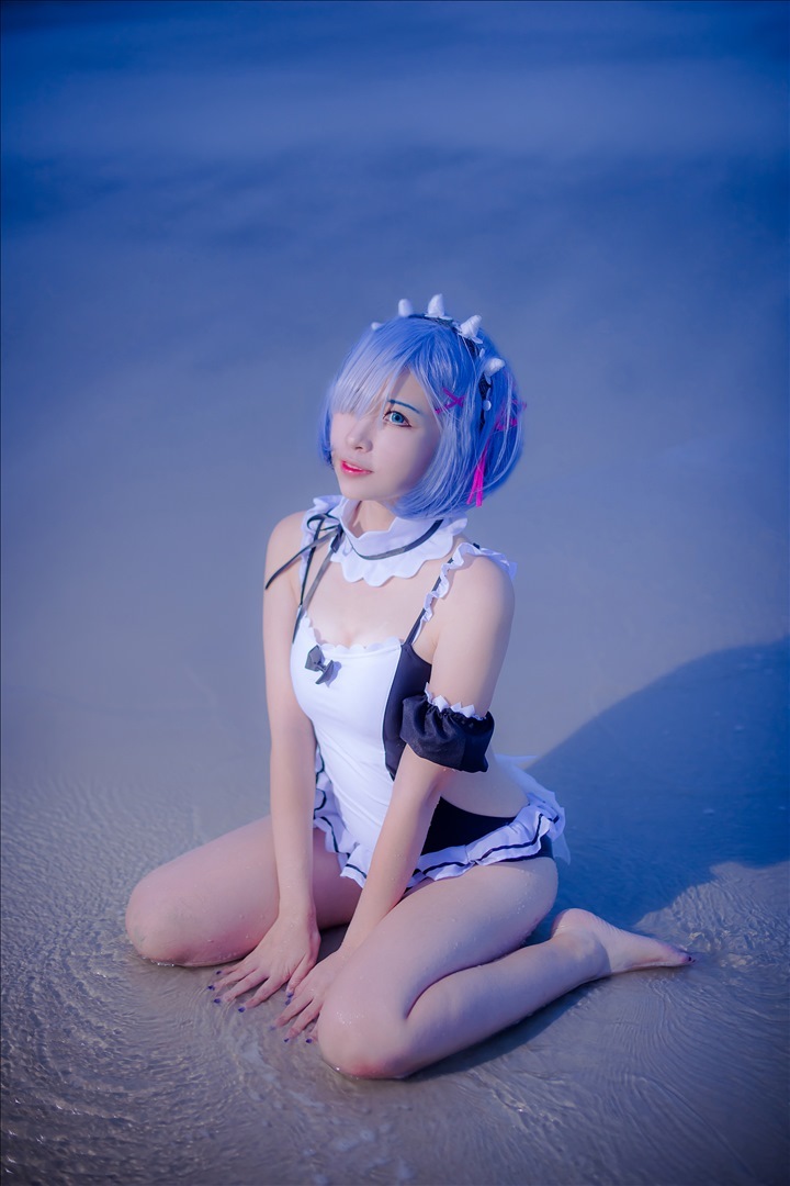 Coser@二佐Nisa VOL.159 蕾姆1号本 泳衣2 [11P-14MB]预览图