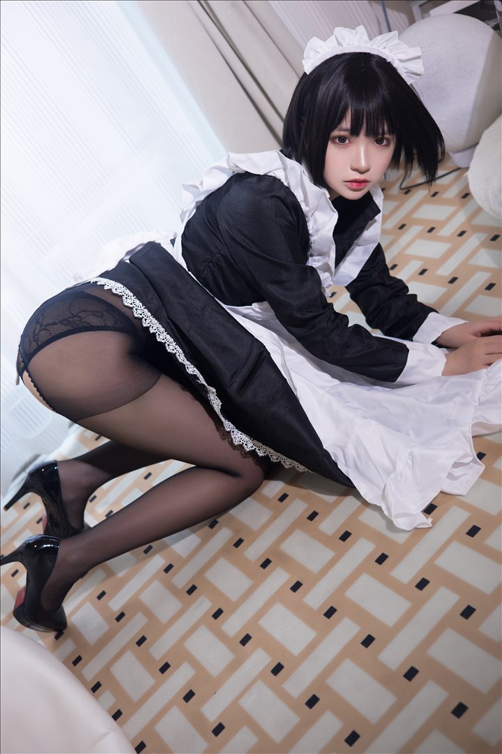 Coser@疯猫Ss  VOL.085 2022夏日限定 女仆 [20P1V-306MB]预览图