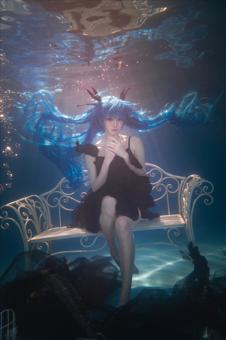 Coser@Kitaro_绮太郎 VOL.067 初音miku4[18P-29MB]预览图