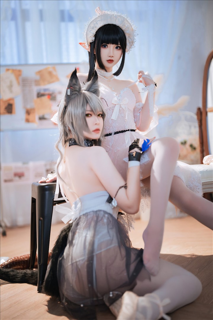 Coser@面饼仙儿 VOL.117 &半半子-明日方舟-黑 x 森蚺[56P-483.2M]预览图